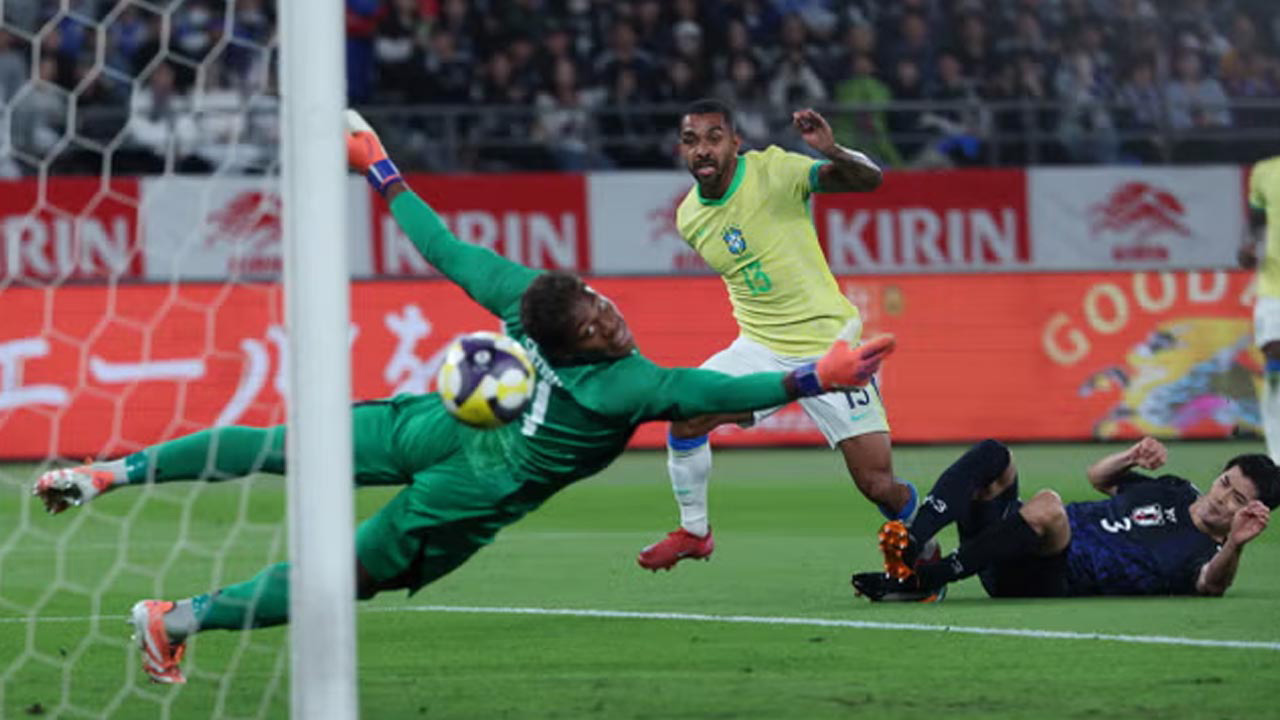 জাপান - ব্রাজিল ম্যাচের একটি মুহূর্ত।