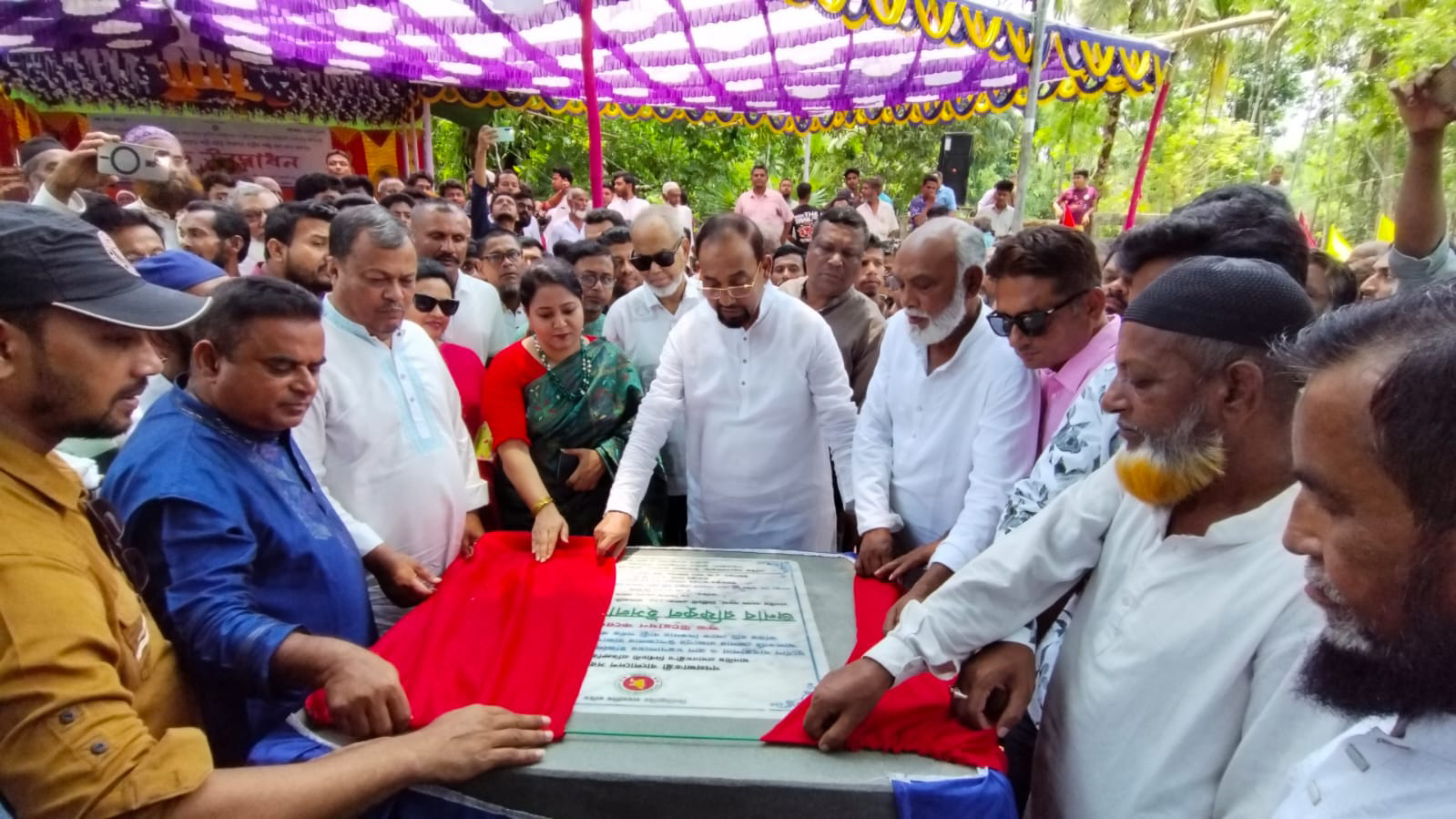 রাজাপুরে দুই খাল খনন প্রকল্পের উদ্বোধন।