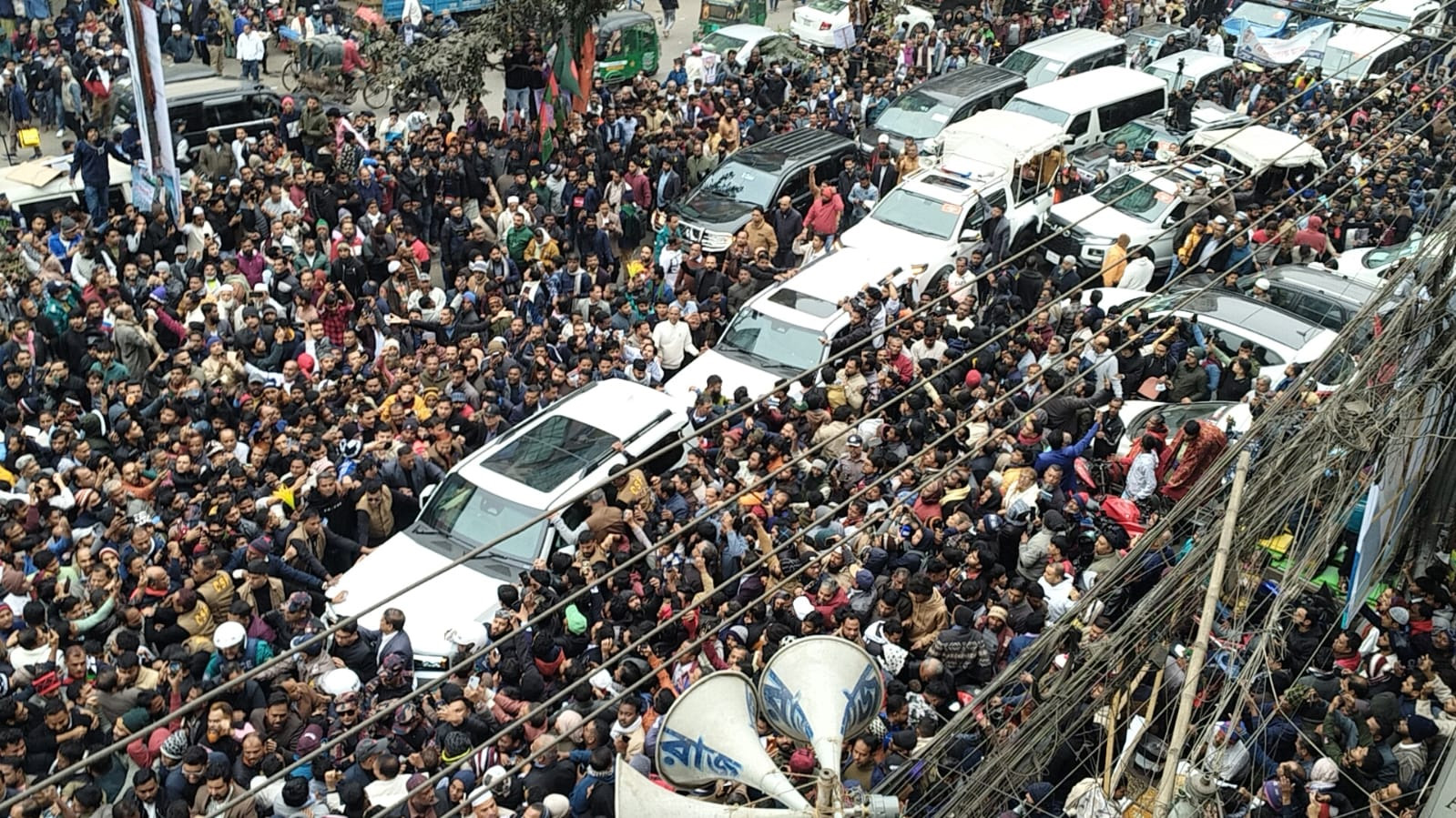 নয়াপল্টনে বিএনপির কেন্দ্রীয় কার্যালয়ে তারেক রহমান।