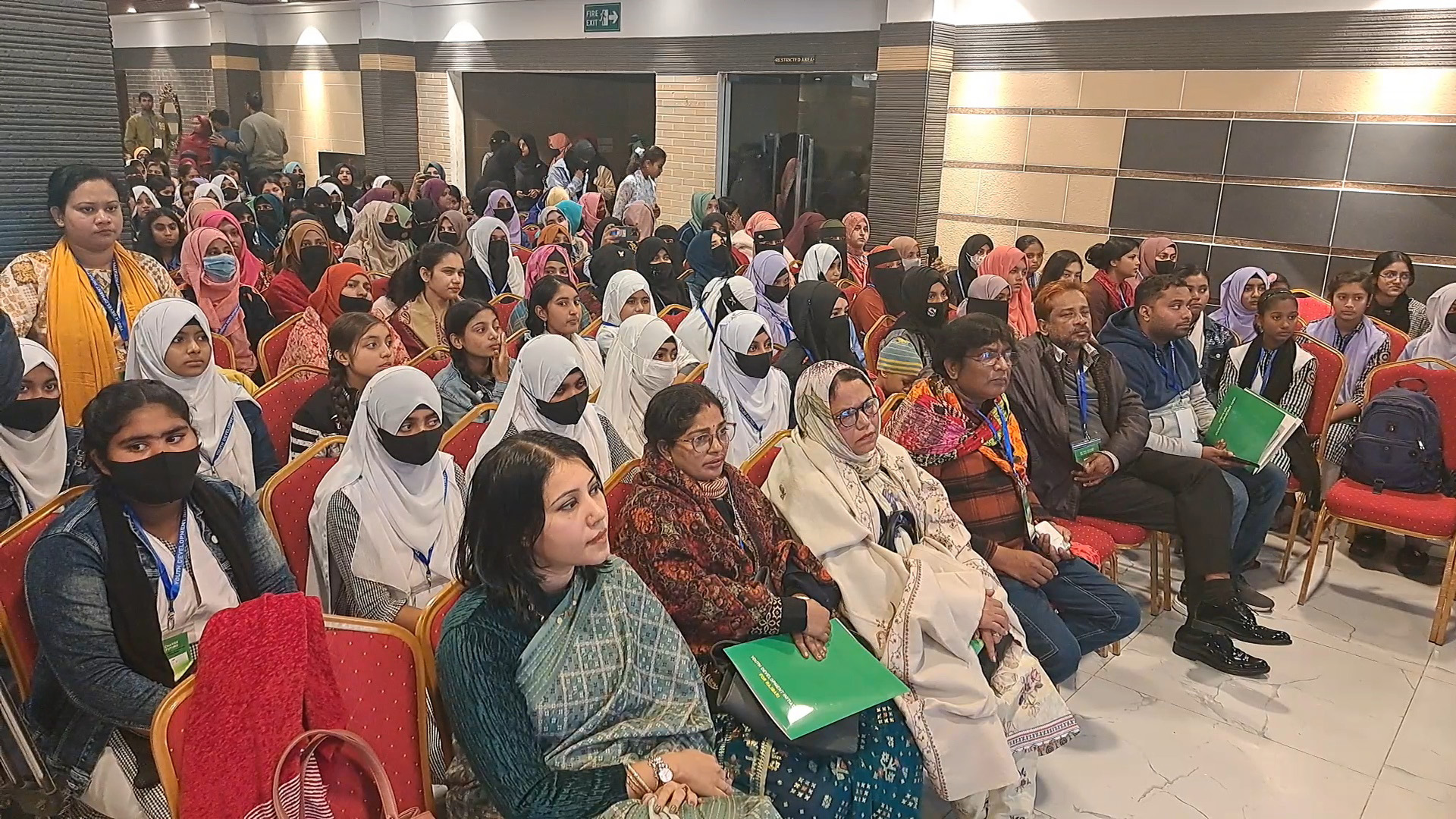 রাজবাড়ীতে যুব উন্নয়ন বিষয়ক সেমিনার।