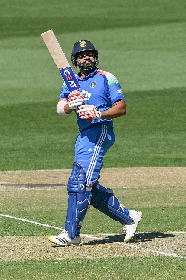 ৭৩ রানের ইনিংস খেলেন রোহিত শর্মা।