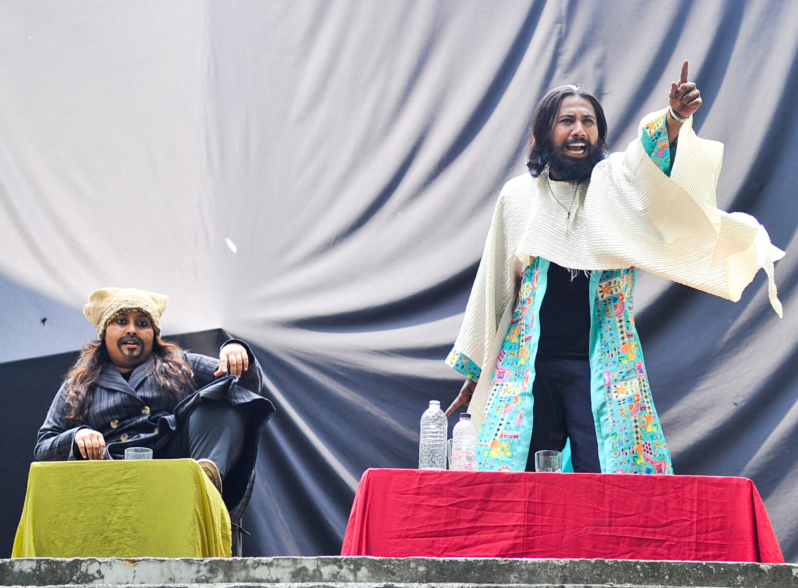 মঞ্চ নাটকে মোঃ তানভীর নেওয়াজ তীর্থ।