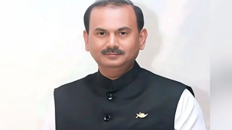 সিরাজগঞ্জের সাবেক এমপি আজিজ গ্রেপ্তার