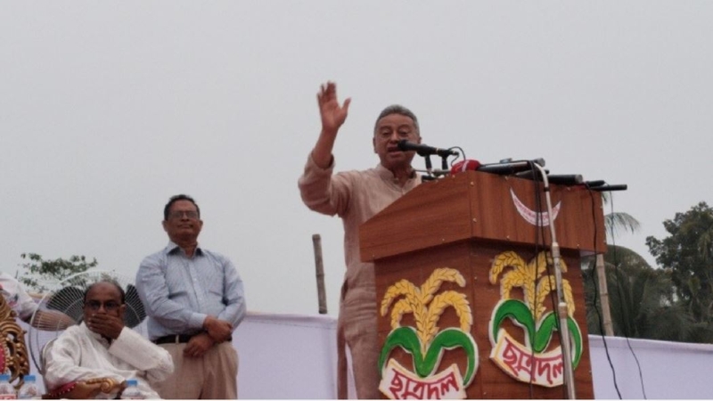 কিছু শক্তি বাংলাদেশের মালিকানা বিশ্বাস করে না: আমির খসরু