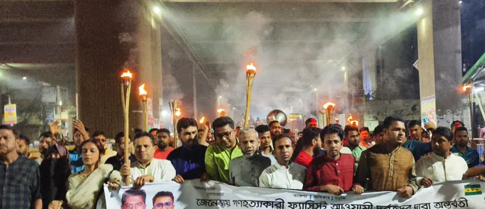 আসিফ নজরুলকে হেনেস্তাকারীদের পাসপোর্ট বাতিল করতে হবে  বললেন শাকিল উজ্জামান