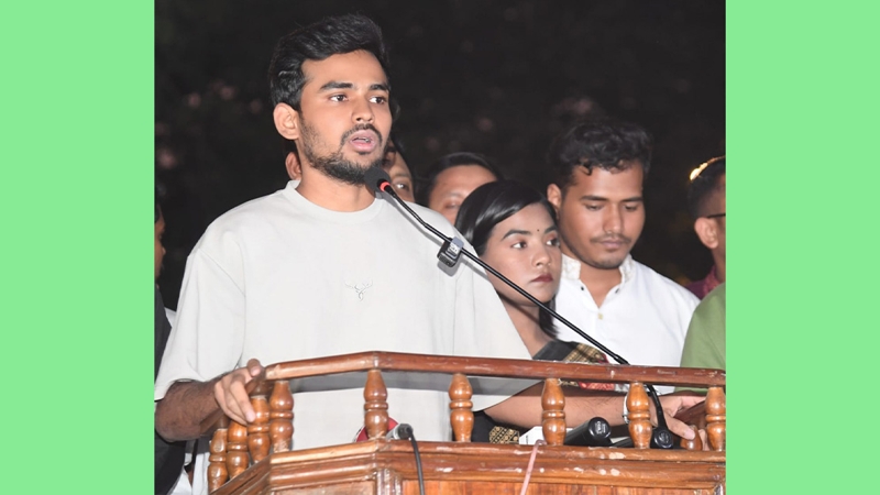 শহীদ মোবারক স্পোর্টস টুর্নামেন্ট উদ্বোধন করলেন উপদেষ্টা আসিফ মাহমুদ