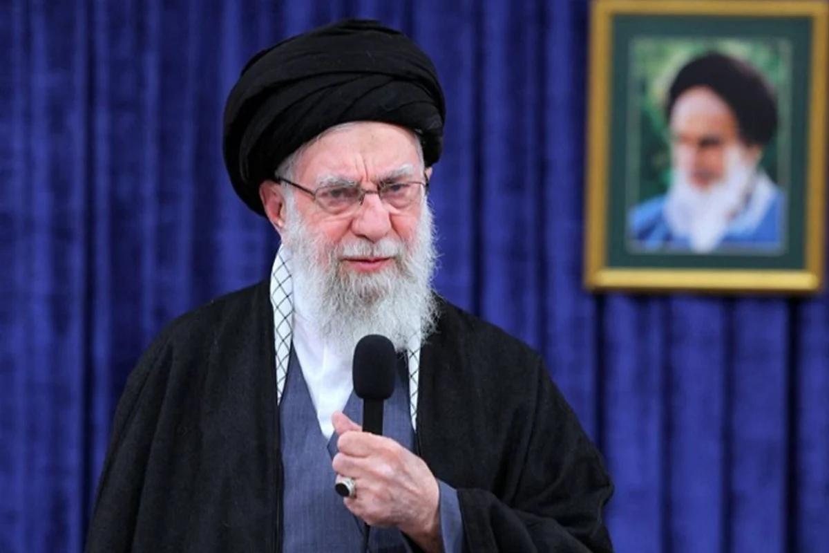 আয়াতুল্লাহ খামেনির শেষ বিদায় অনুষ্ঠান স্থগিত