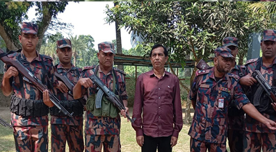 শার্শা সীমান্ত থেকে গাজীপুরের সাবেক ভারপ্রাপ্ত মেয়র কিরণ গ্রেপ্তার