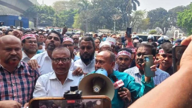 এমপিওভুক্তির দাবিতে শিক্ষকদের প্রতিনিধি দল যমুনায়