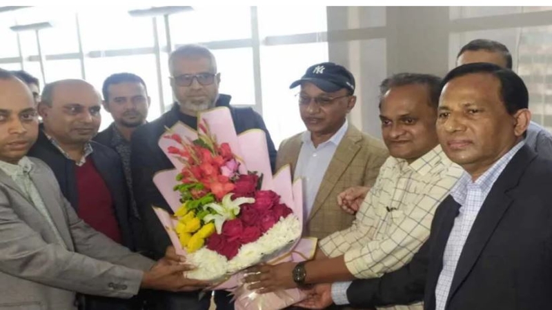 যায়যায়দিন পত্রিকায় নির্বাহী সম্পাদক হলেন খুরশীদ আলম