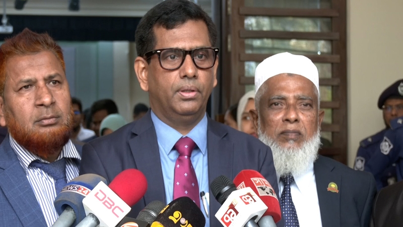 মার্চেই শেখ হাসিনার বিরুদ্ধে মামলার প্রতিবেদন