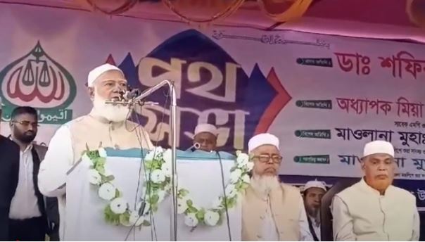 পালিয়ে গিয়েও দেশকে অস্থির করার কর্মকাণ্ড চালাচ্ছে স্বৈরাচার