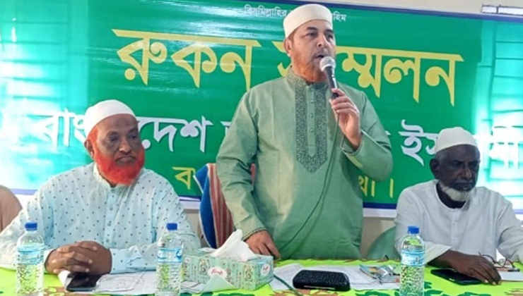 অন্তর্বর্তী সরকারকে আনলিমিটেড সময়ের জন্য ক্ষমতায় বসানো হয়নি : মাওলানা রফিকুল