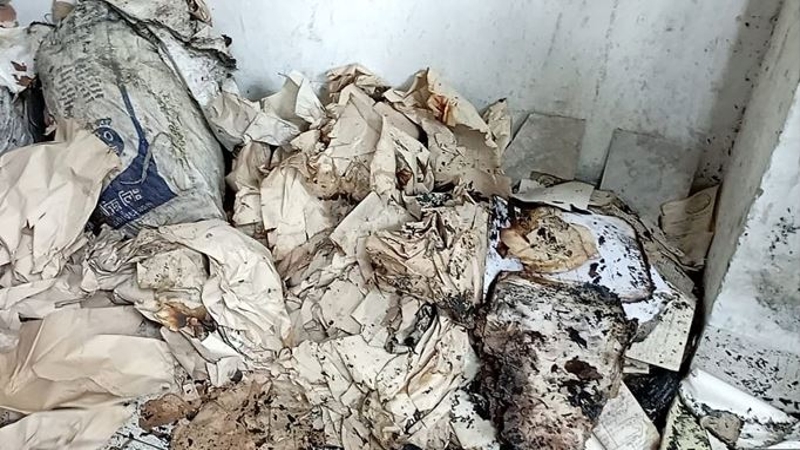 বগুড়া জেলা প্রশাসক কার্যালয়ে আগুন