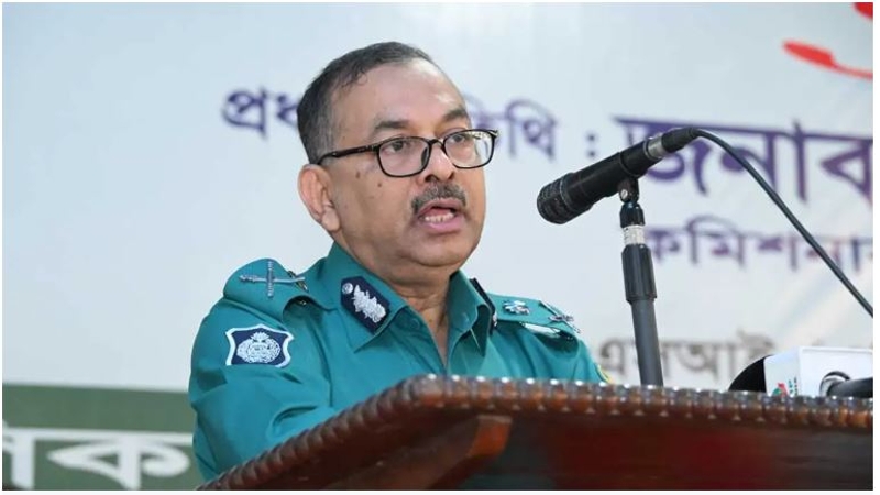 দাবি আদায়ে খোলা মাঠ বেছে নিতে আহ্বান জানিয়েছেন ডিএমপি কমিশনার