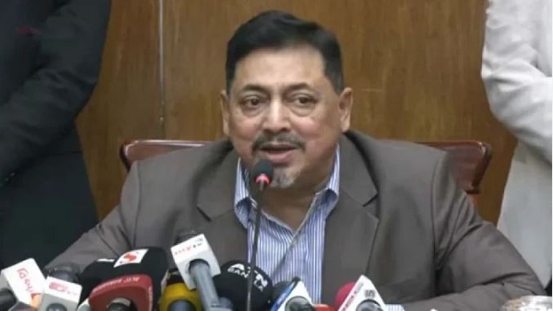 ‘পুলিশ বাহিনী পুনর্গঠন চলছে’