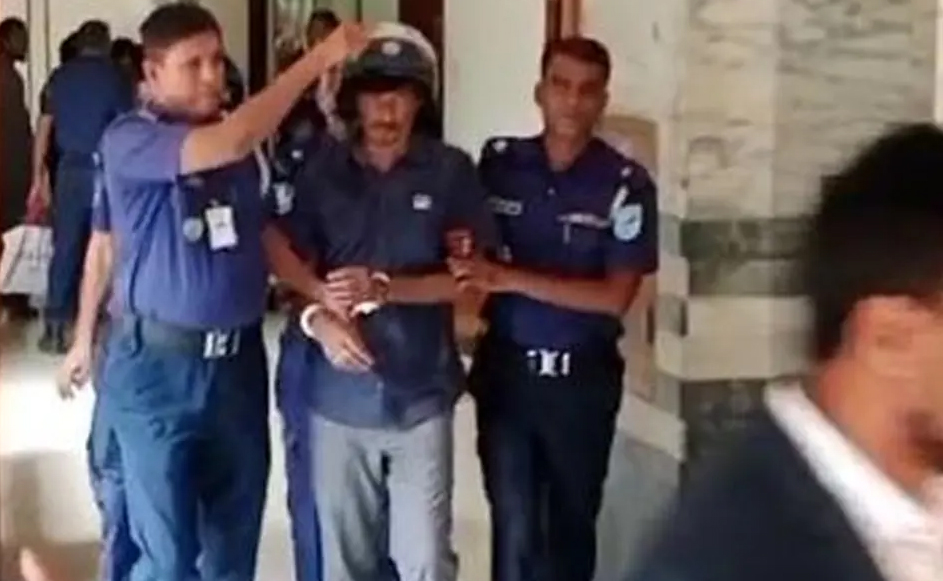 ওবায়দুল কাদেরের পিএস ৩ দিনের রিমান্ড