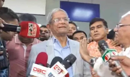 দেশে ফিরলেন মির্জা ফখরুল