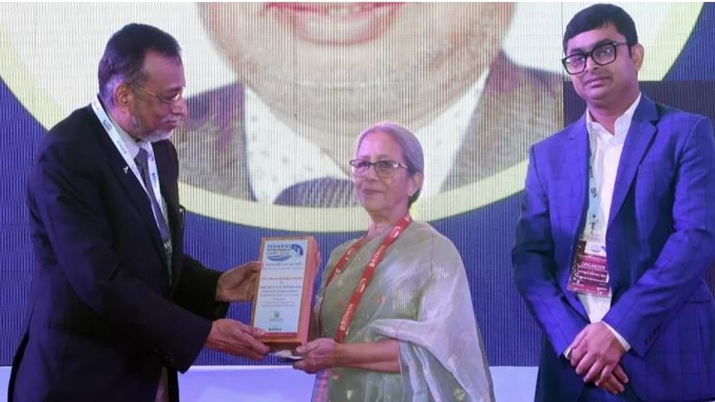 তরুণ প্রজন্ম হচ্ছে ‘পোল্ট্রি-ভাতে বাঙালি’