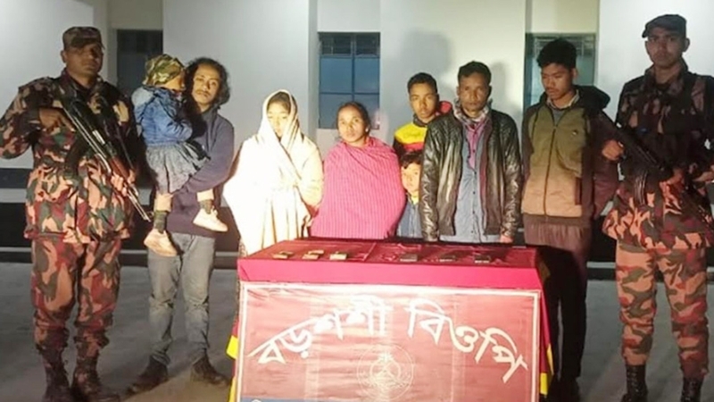ভারতে অনুপ্রবেশকালে ৮ বাংলাদেশি আটক