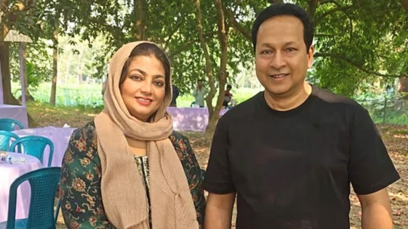 অবশেষে খুঁজে পেলেন হেনাকে