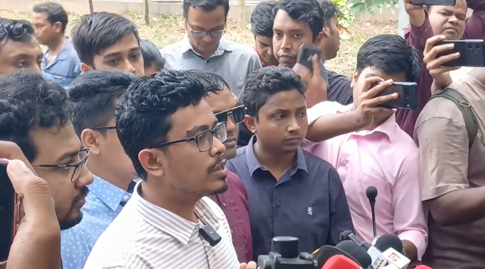 ডাকসু নির্বাচনের ভবিষ্যত নিয়ে সাদিক কাইয়ুমের বক্তব্য