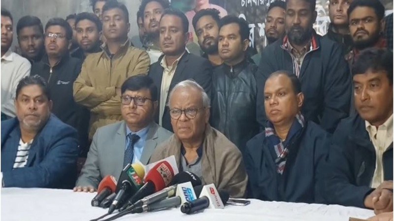 হত্যাকারীদের সবার আগে গ্রেপ্তার করে বিচারে মুখোমুখি করা উচিত : রিজভী