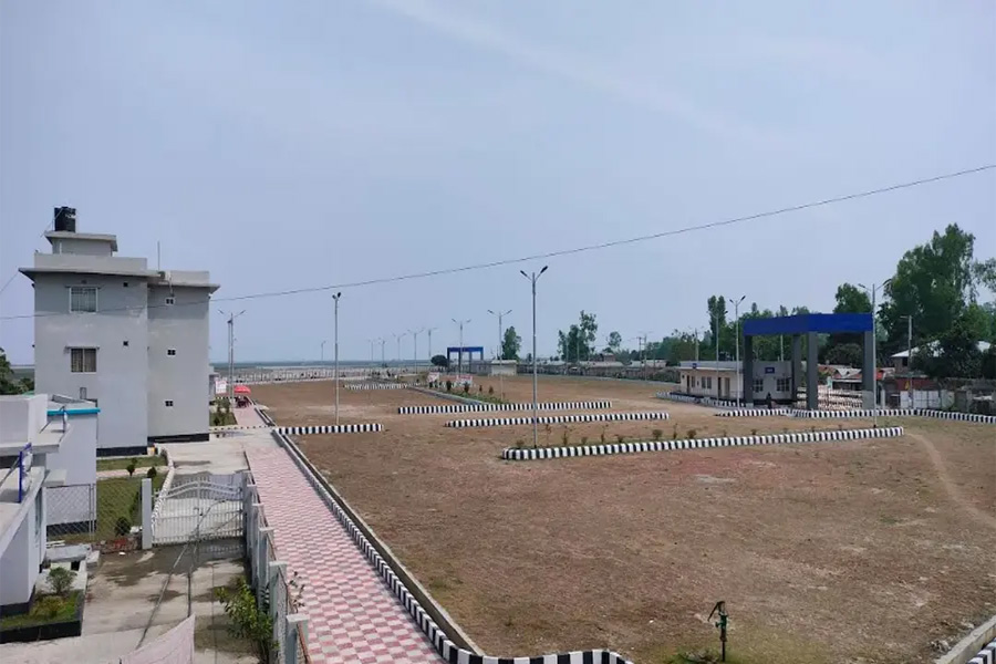 মুখ থুবড়ে পড়েছে লঞ্চ সার্ভিস, কাজে আসেনি ১৪৫ কোটি টাকা