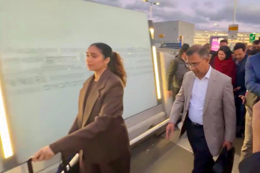 ছবিতে তারেক রহমানের ফেরা