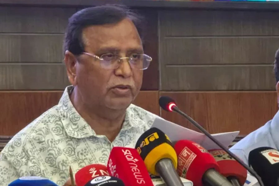 বর্জ্য দেখলেই সিটি করপোরেশনকে জানান, ১ ঘণ্টায় অপসারণ: ডিএসসিসি প্রশাসক