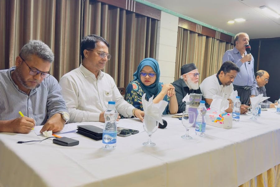 আটাব নির্বাচন: দুর্নীতিবাজদের বিরুদ্ধে প্রতিবাদ জানাল গণতান্ত্রিক ফ্রন্ট
