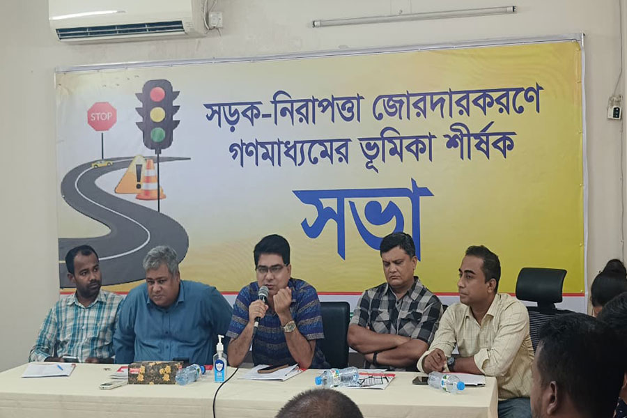 নিরাপদ ঈদযাত্রায় ফিটনেসবিহীন যান চলাচল বন্ধের সুপারিশ