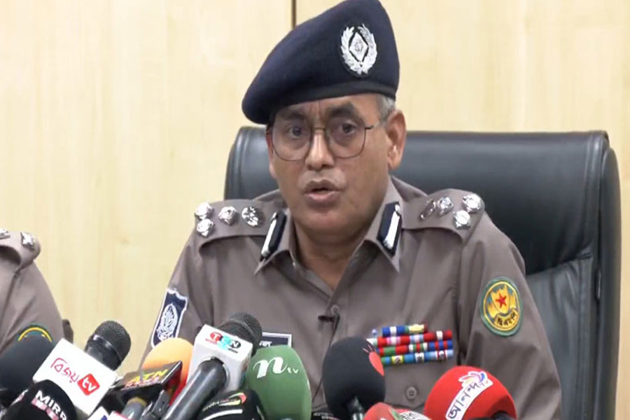 ডিএমপি কমিশনারের দায়িত্বে নজরুল ইসলাম
