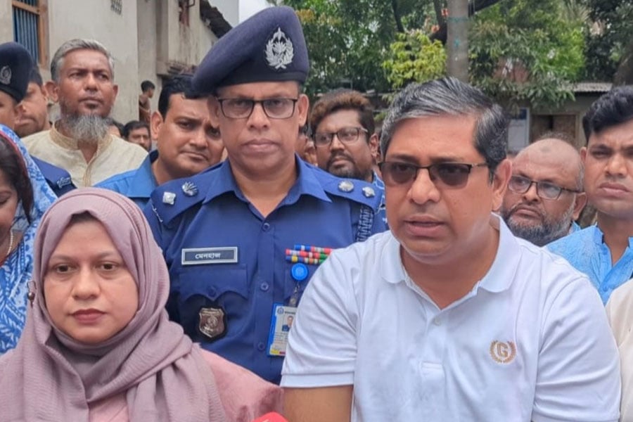 মুন্সীগঞ্জে খাল খনন কাজের উদ্বোধন করলেন এলজিইডি প্রতিমন্ত্রী