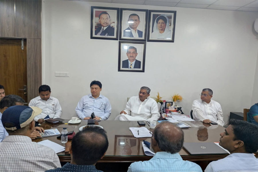 লক্ষ্মীপুরে পরিবার পরিকল্পনা বিভাগের সঙ্গে পানি সম্পদ মন্ত্রীর মতবিনিময়