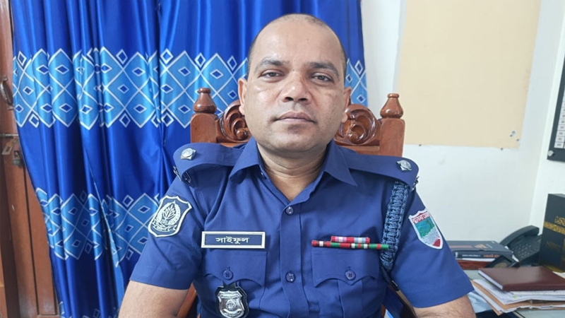 নারীসহ রেস্ট হাউসে ধরা পড়া ওসি প্রত্যাহার