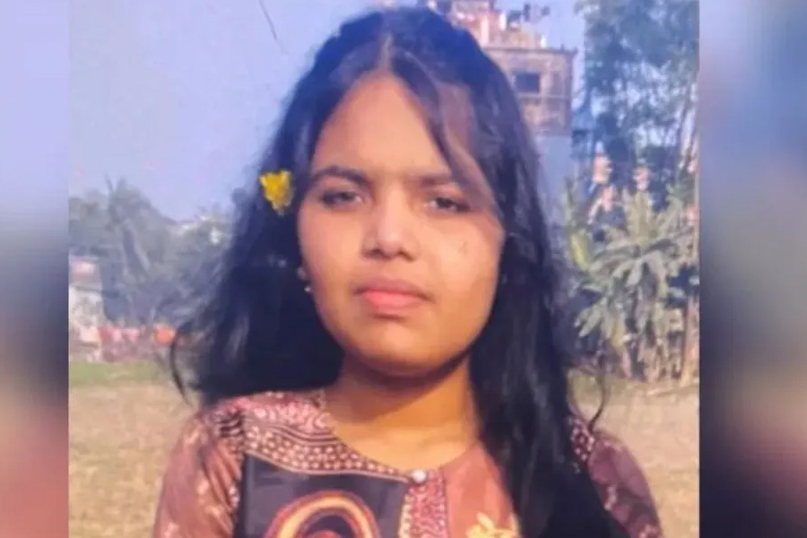 দুল ও হার নিতেই এসএসসি পরীক্ষার্থীকে গলা কেটে হত্যা