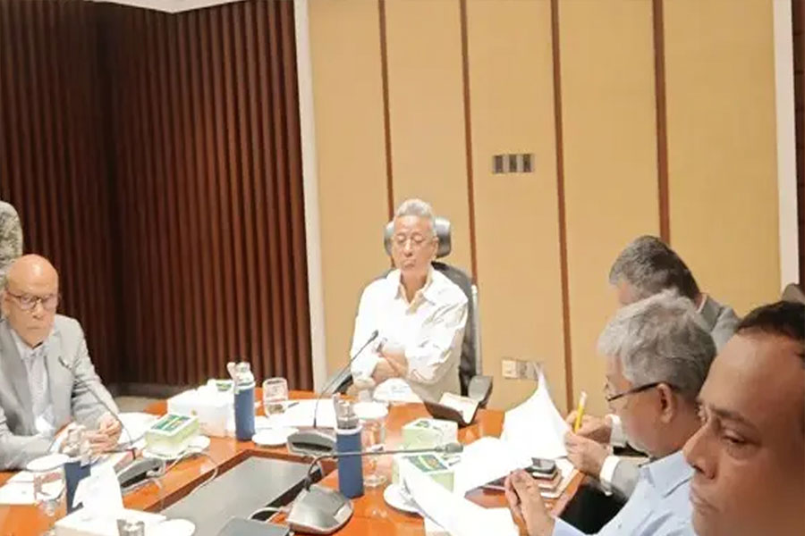 মূল্যস্ফীতি ঠেকাতে কঠোর মুদ্রানীতি বহাল রাখবে সরকার