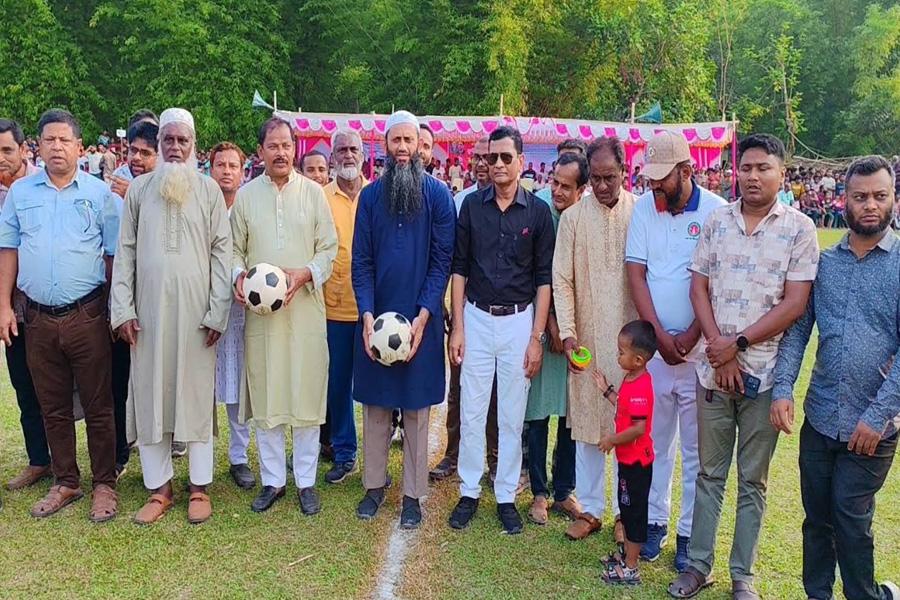 গোবিন্দগঞ্জে শহীদ জিয়া স্মৃতি ফুটবল টুর্নামেন্টের ফাইনাল খেলা অনুষ্ঠিত