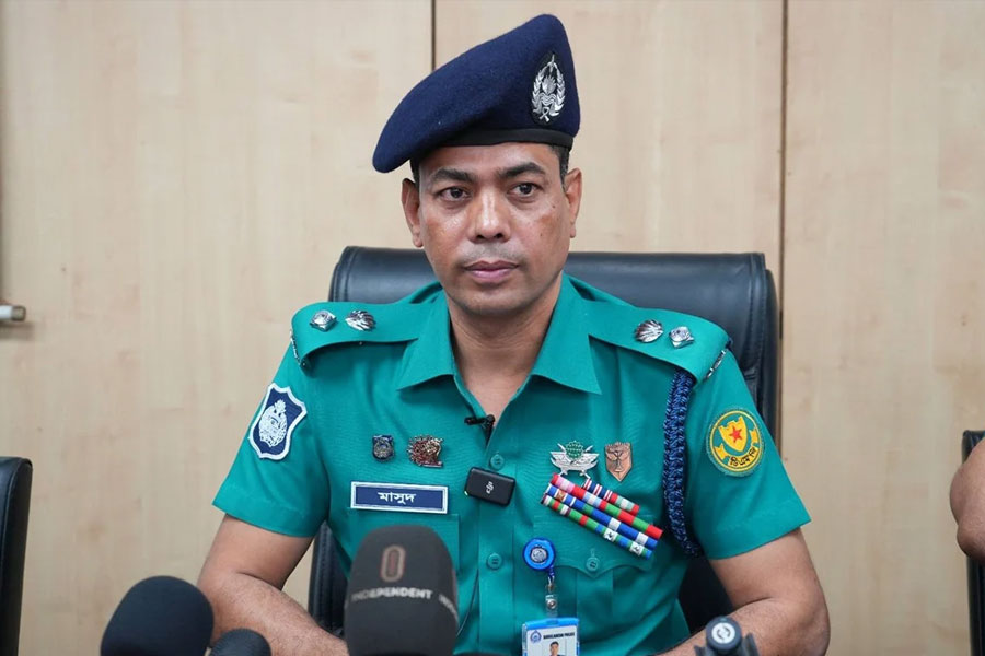 ডিসি মাসুদকে চট্টগ্রামের এসপি হিসেবে বদলি