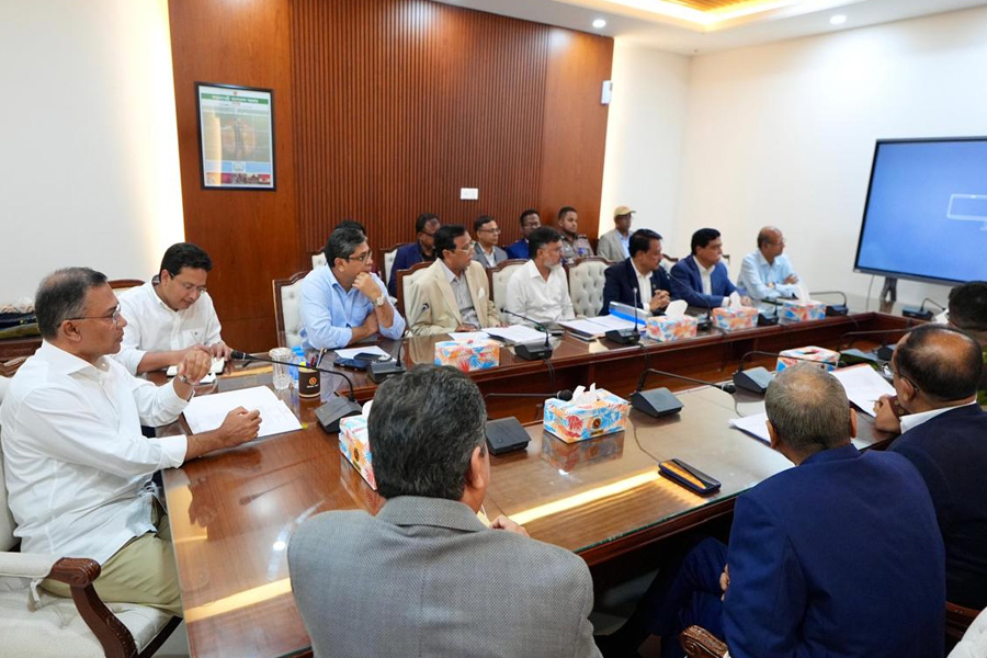 গুলশান-বনানী-বারিধারা লেকের উন্নয়ন ও পরিবেশ সংরক্ষণে বৈঠক