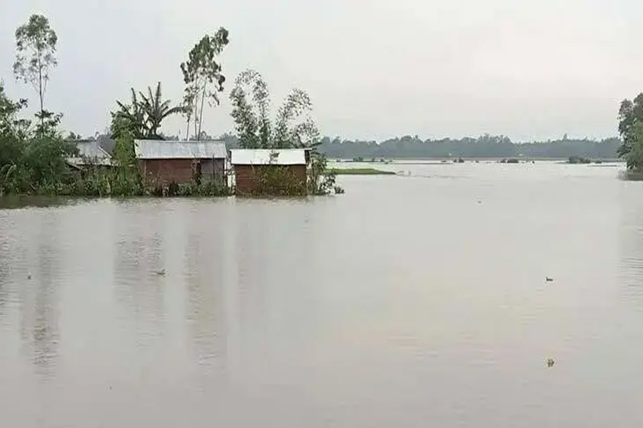 বিপৎসীমার ওপরে ৫ নদীর পানি, যে ৫ জেলায় বন্যার আভাস
