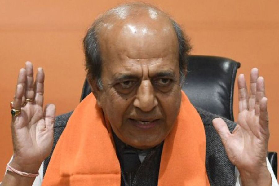 ঢাকায় ভারতের নতুন হাইকমিশনার দীনেশ ত্রিবেদী