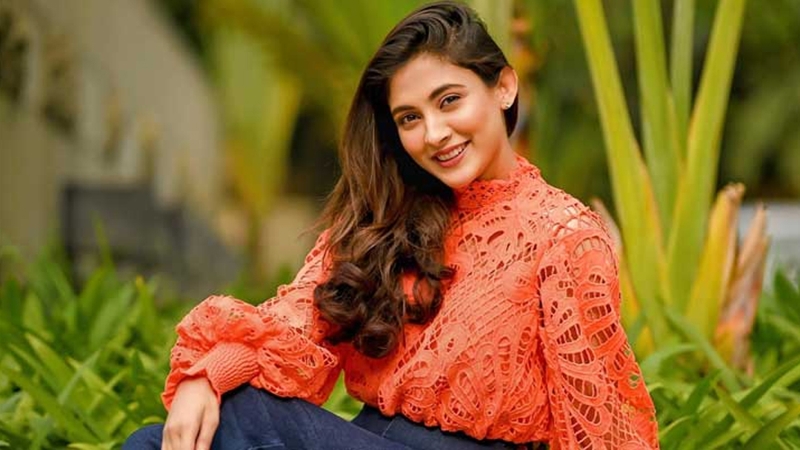 মেহজাবীনের ছোটবেলার স্বপ্ন পূরণ