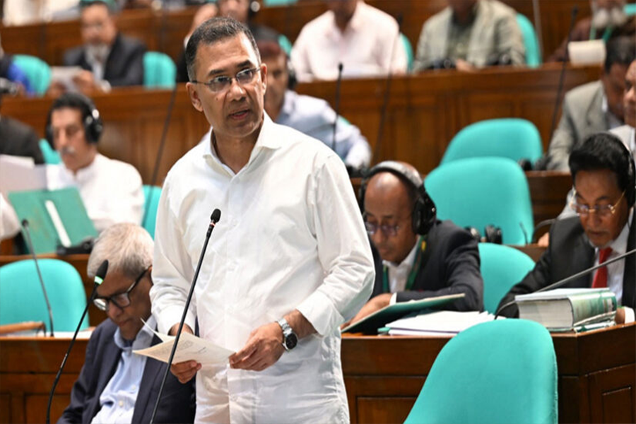 জরুরি সেবার যানবাহনে তেলের রেশনিং তুলে নেওয়া হয়েছে: প্রধানমন্ত্রী