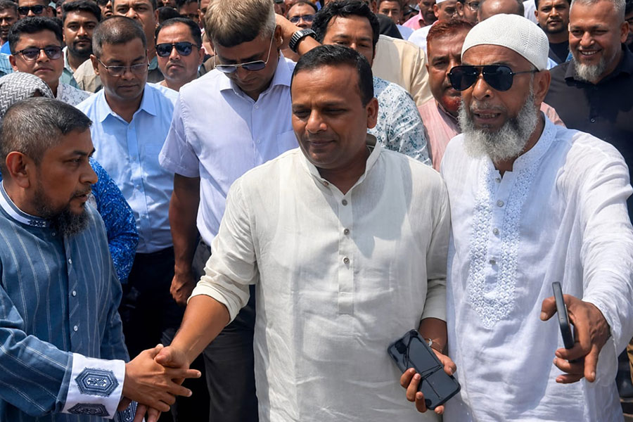 নৌপথের পুরনো ঐতিহ্য ফেরাতে কাজ করছে সরকার: প্রতিমন্ত্রী