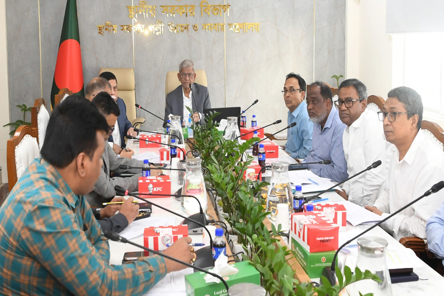এলজিইডির প্রকল্প বাস্তবায়নে গতি বাড়ানোর নির্দেশ স্থানীয় সরকার মন্ত্রীর