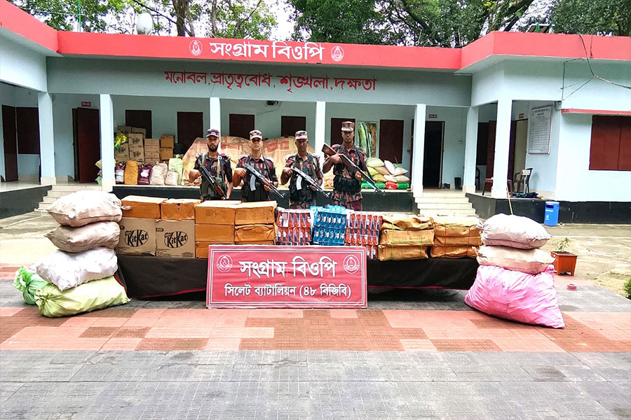 সিলেট সীমান্তে বিপুল চোরাচালান জব্দ