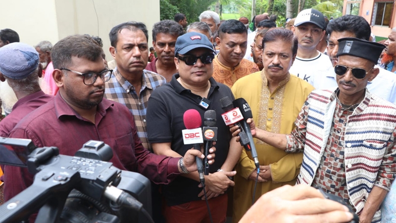 পাইকগাছায় বাসস চেয়ারম্যানের উদ্যোগে ২ সহস্রাধিক রোগীর চোখের চিকিৎসা