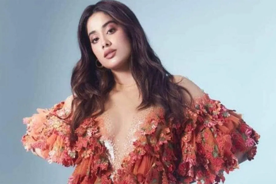 নিজের গোপন কথা ফাঁস করলেন করণ